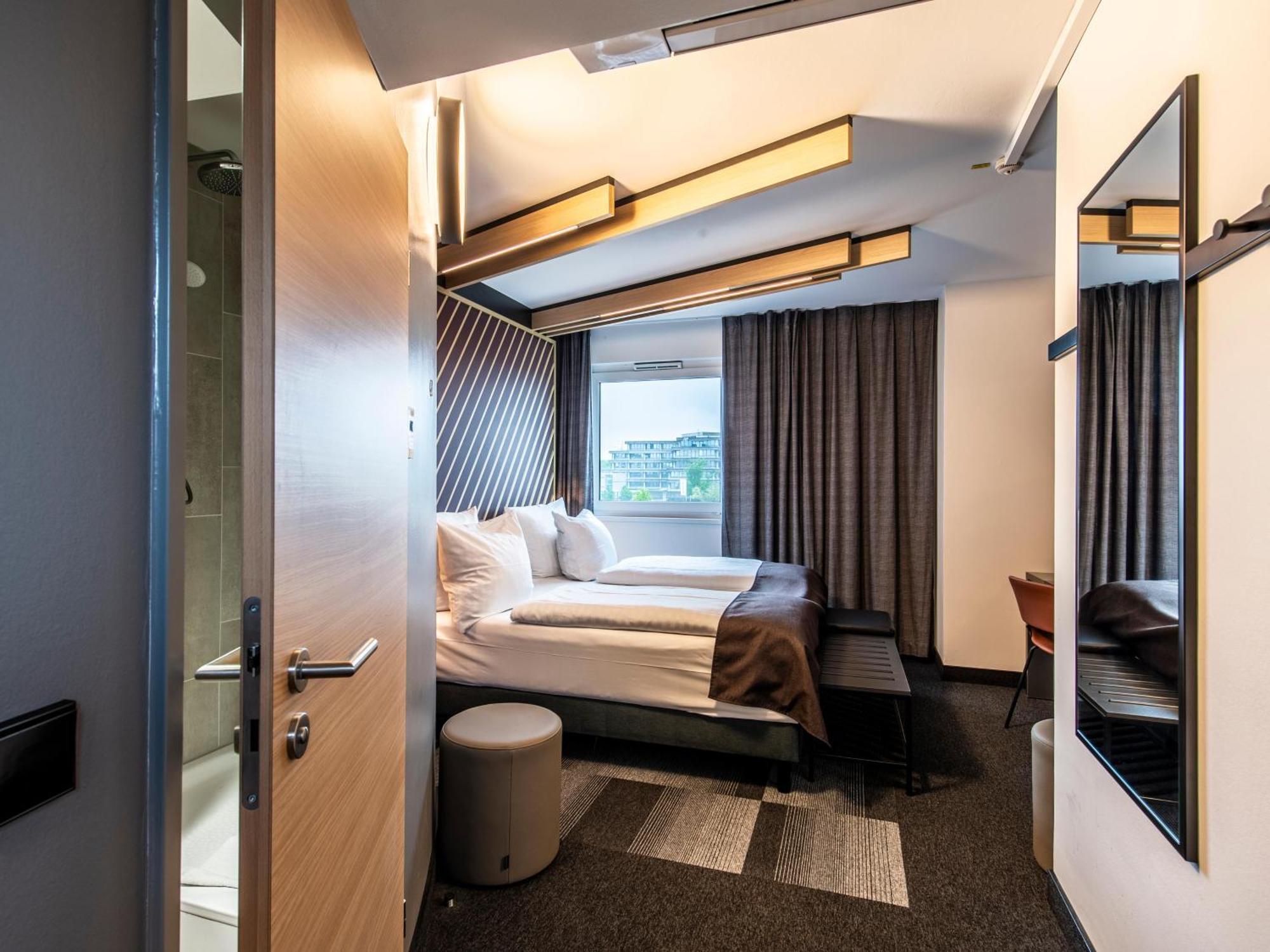 B&B Hotel Muenchen-Messe Aschheim Eksteriør bilde