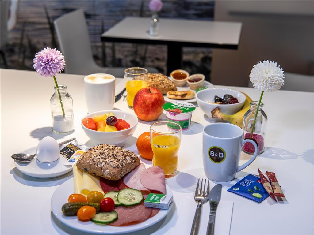 B&B Hotel Muenchen-Messe Aschheim Restaurant bilde